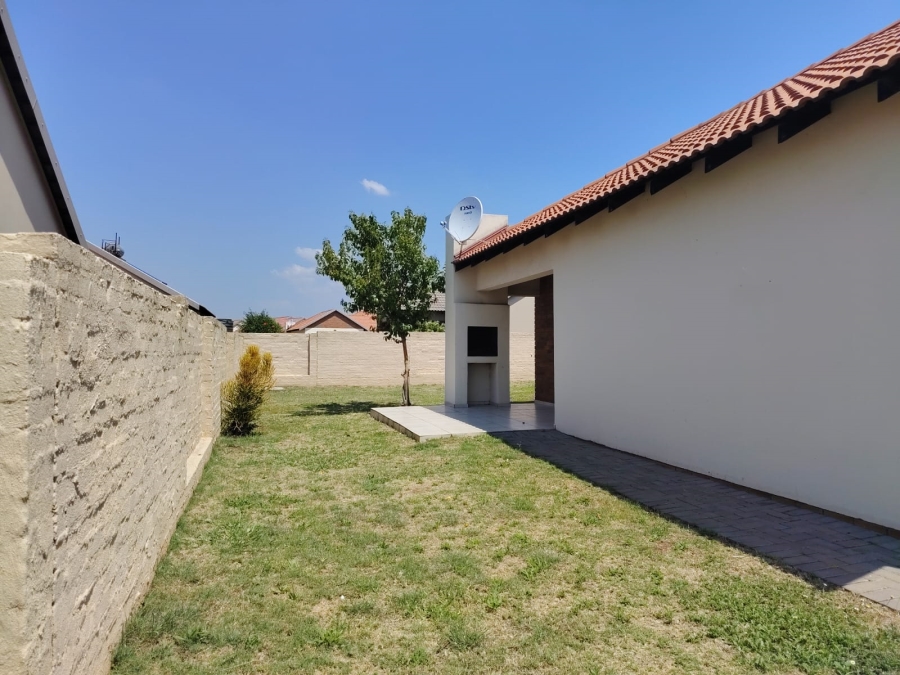 3 Bedroom Property for Sale in Waterkloof A H North West